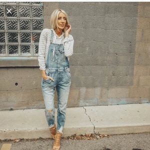 Stevie Hender distressed overalls